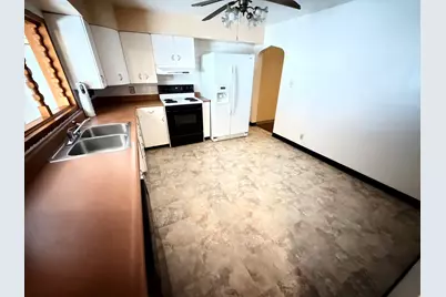 6 Moga Street, Pittsburgh, PA 15206 - Photo 9