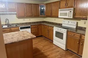 2850 Edgecliff Rd, Lower Burrell, PA 15068 - Photo 1
