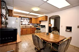 210 4th Ave, Monongahela, PA 15063 - Photo 9