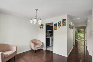 162 Linden Ct, Ross Twp, PA 15237 - Photo 5