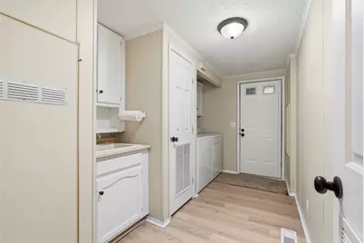 464 Canterbury Cir, Carnegie, PA 15106 - Photo 33