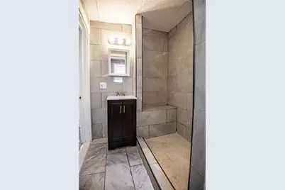 780 S Irvine Ave #101, Sharon, PA 16146 - Photo 5