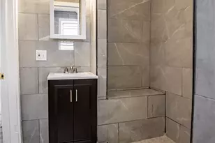 780 S Irvine Ave, Sharon, PA 16146 - Photo 5