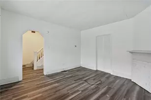627 Woodward Ave, Stowe Township, PA 15136 - Photo 7