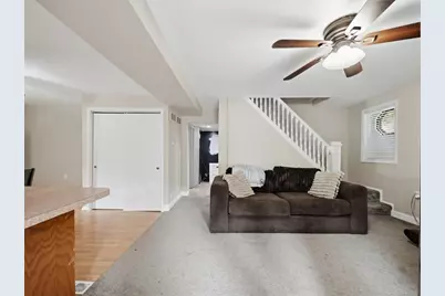 917 Harkness Ln, Sewickley, PA 15143 - Photo 3