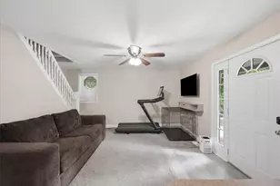 917 Harkness Ln, Sewickley, PA 15143 - Photo 5