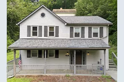 917 Harkness Ln, Sewickley, PA 15143 - Photo 1