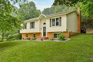 158 Dwellington Dr, Middlesex Township, PA 16059 - Photo 1