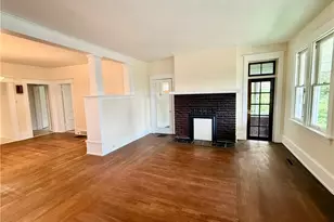 450 E Pearl St, Butler, PA 16001 - Photo 9