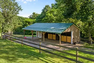 295 Straube Ave, Baden, PA 15005 - Photo 5