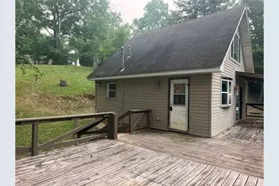 105 Stoughton Bch, Slippery Rock, PA 16057 - Photo 3