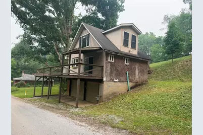 105 Stoughton Bch, Slippery Rock, PA 16057 - Photo 17