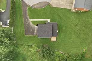 107 Colonial Way, Center Township, PA 15001 - Photo 37