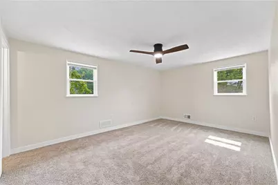 107 Colonial Way, Aliquippa, PA 15001 - Photo 25