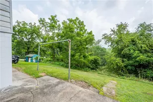 15 Maple St, Ellsworth Boro, PA 15331 - Photo 23