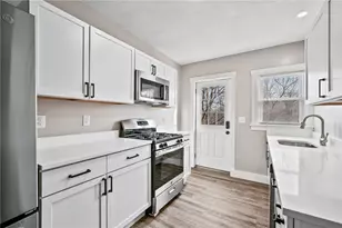 2207 Imperial St, Pittsburgh, PA 15217 - Photo 25