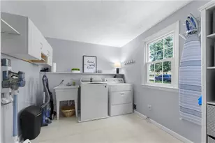 4006 Fellowship Dr, Cecil, PA 15017 - Photo 21