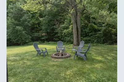 4006 Fellowship Dr, Cecil, PA 15017 - Photo 35