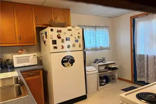 214 1st St, Butler, PA 16001 - Photo 13