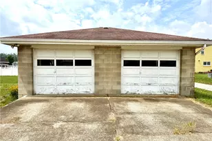 1412 W Crawford Ave, Connellsville, PA 15425 - Photo 5