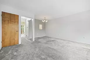 232 S Grandview, Pittsburgh, PA 15205 - Photo 17