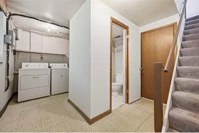 232 S Grandview, Pittsburgh, PA 15205 - Photo 17