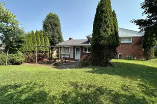 2781 Grant St, Lower Burrell, PA 15068 - Photo 35