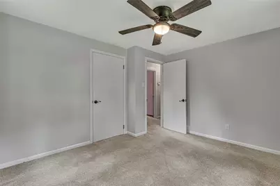 2204 27th St, White Township, PA 15010 - Photo 13