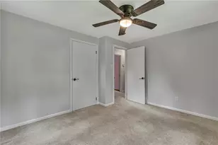 2204 27th St, White Township, PA 15010 - Photo 13