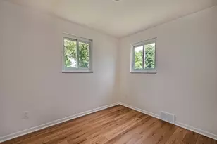 205 Watson Ave, Pittsburgh, PA 15238 - Photo 17