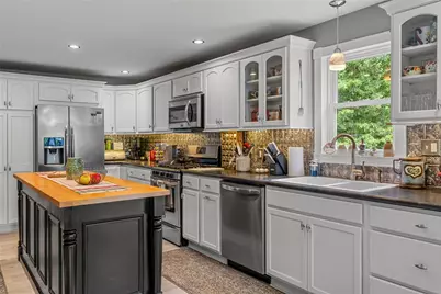 295 Straube Ave, Baden, PA 15005 - Photo 27