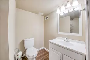 110 Clearfield Pl, Pittsburgh, PA 15204 - Photo 25