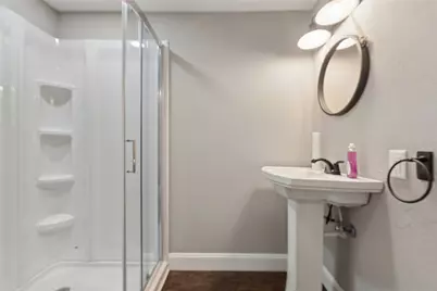 5043 Ozark Dr, Pittsburgh, PA 15239 - Photo 27