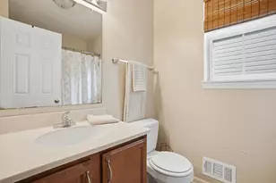 1827 Webster Ave, Pittsburgh, PA 15219 - Photo 15