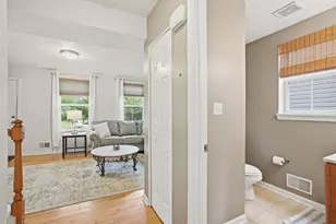 1827 Webster Ave, Pittsburgh, PA 15219 - Photo 9