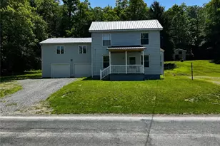 8232 Mercer St, Pulaski Township, PA 16143 - Photo 1