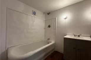 8232 Mercer St, Pulaski Township, PA 16143 - Photo 13