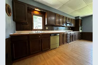 8232 Mercer St #1, Pulaski Township, PA 16143 - Photo 7