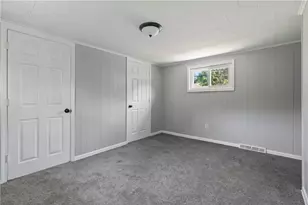 224 East End, Bullskin Township, PA 15425 - Photo 15