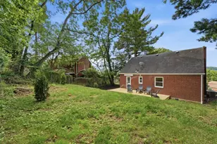 111 Victoria Dr, Pittsburgh, PA 15202 - Photo 31