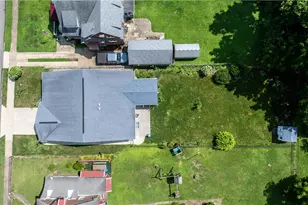 375 North St, Springdale Boro, PA 15144 - Photo 3
