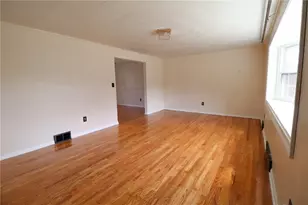 50 Ridgecrest Dr, Pittsburgh, PA 15235 - Photo 5