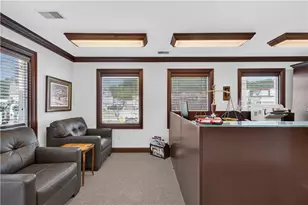7240 McKnight Rd, Ross Twp, PA 15237 - Photo 7
