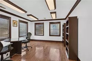 7240 McKnight Rd, Ross Twp, PA 15237 - Photo 23
