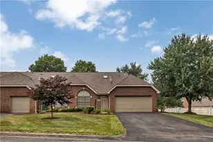 1454 Lyons Chase Cir, Murrysville, PA 15668 - Photo 1