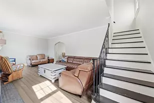 212 Morewood Rd, Pittsburgh, PA 15116 - Photo 7