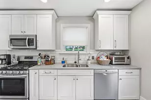 212 Morewood Rd, Pittsburgh, PA 15116 - Photo 9