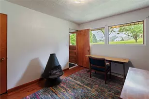 109 Beacon Rd, Penn Township, PA 16053 - Photo 17