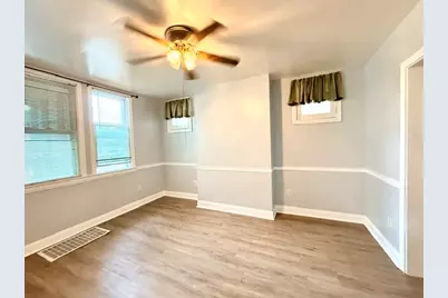 2249 Almont St, Pittsburgh, PA 15210 - Photo 11