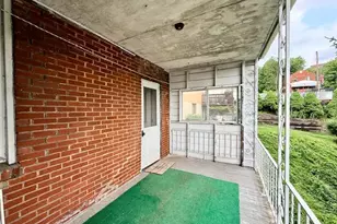 2249 Almont St, Pittsburgh, PA 15210 - Photo 15